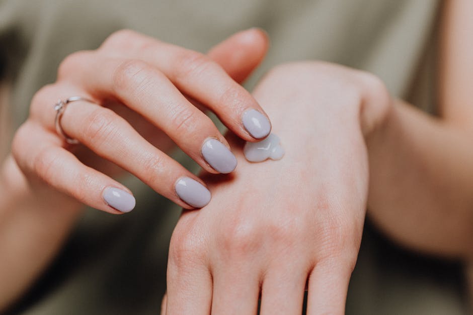 A close up of a hand