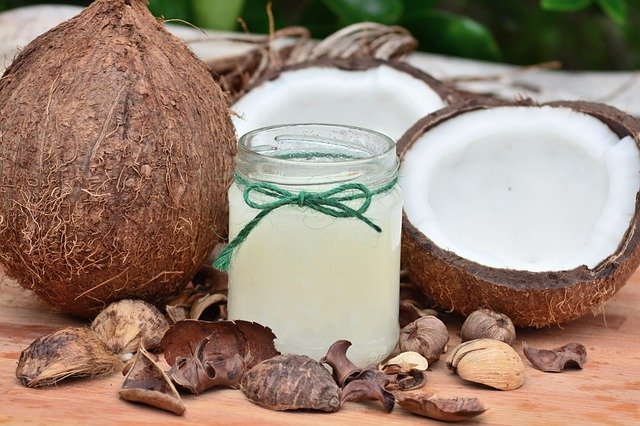 beauty tips with coconut oil